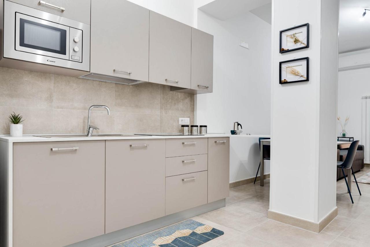 Storia & Mare - Free Parking - Castello Carlo V Apartment Crotone Luaran gambar