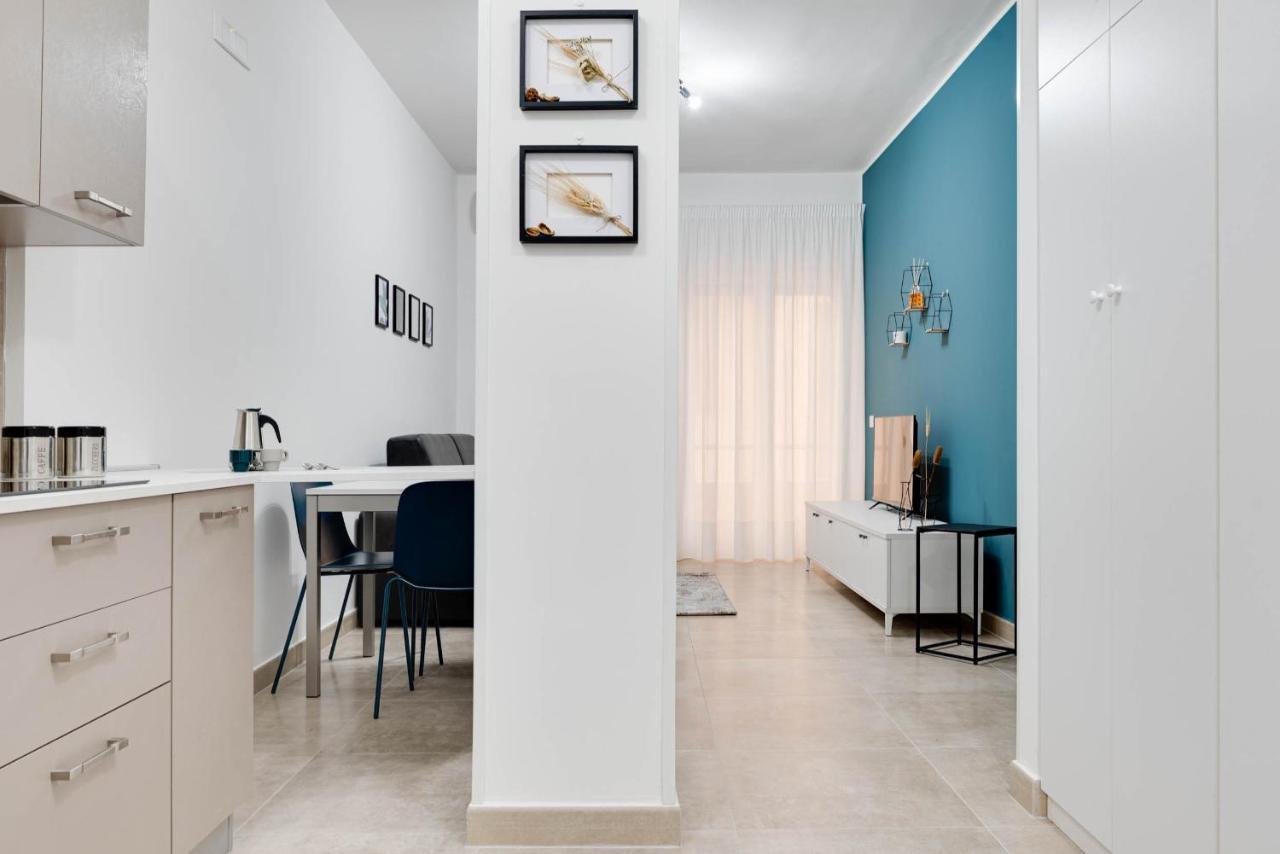 Storia & Mare - Free Parking - Castello Carlo V Apartment Crotone Luaran gambar