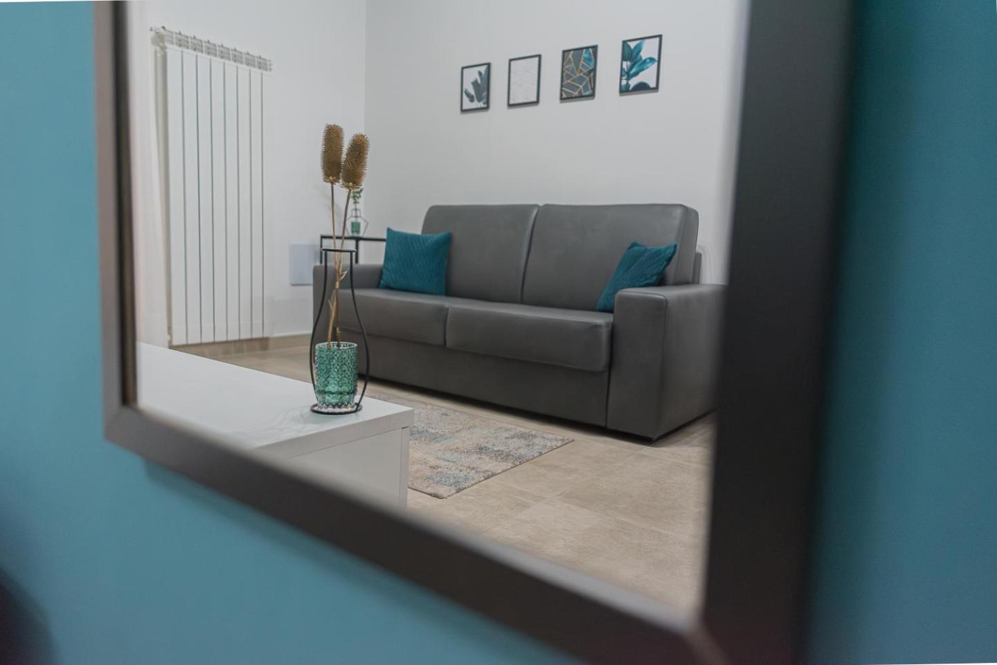 Storia & Mare - Free Parking - Castello Carlo V Apartment Crotone Luaran gambar